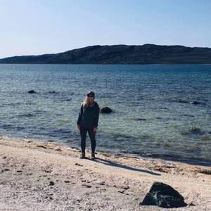 Meet your Posher, Leah